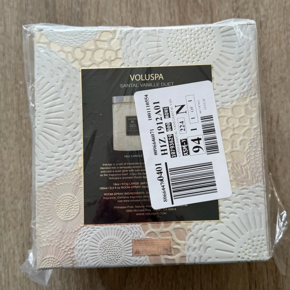 Voluspa Santal Vanille Candle & Room Spray Gift Set Japonica 18oz NWT